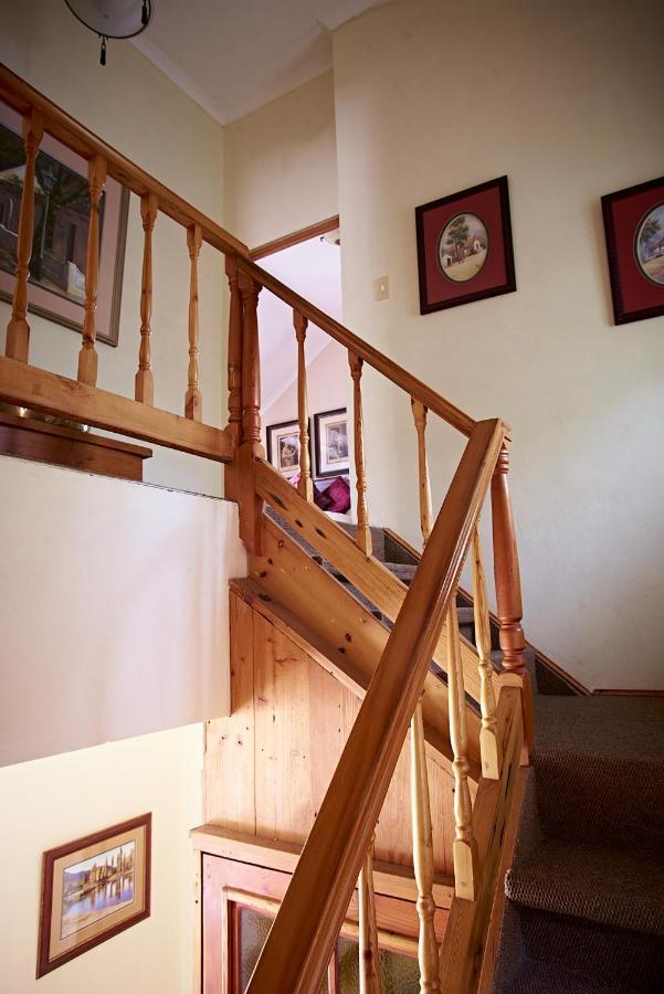 Lake Clarens Guest House Bagian luar foto