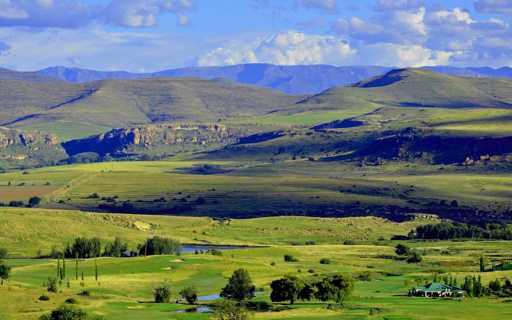 Lake Clarens Guest House Bagian luar foto