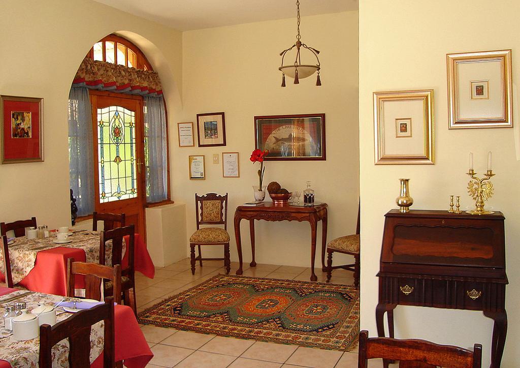 Lake Clarens Guest House Bagian luar foto
